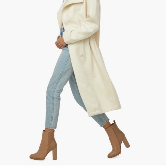 WORN BRIEFLY ONCE JustFab Serena Block Heel Bootie in Taupe - Picture 5 of 5